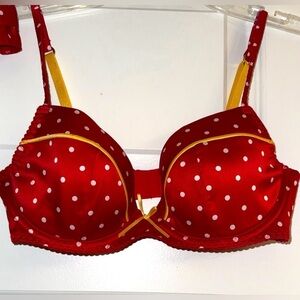 Victoria’s Secret Sexy Little Things Red Polka Dot Satin padded Push up Bra 34D